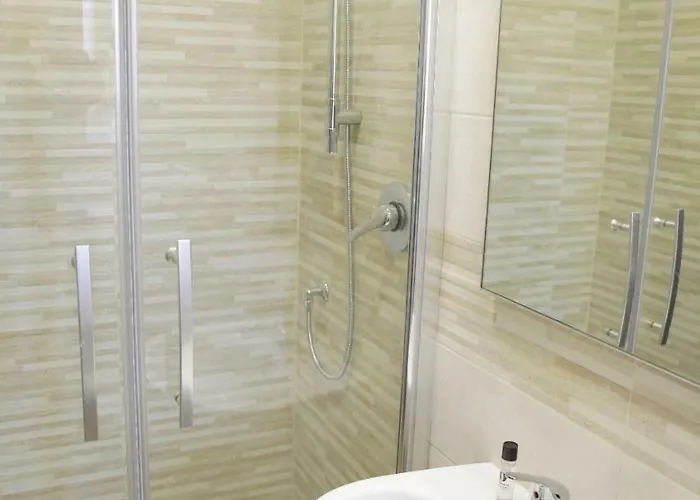 Duca Di Cavour 4*