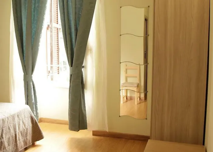 Duca Di Cavour 4*